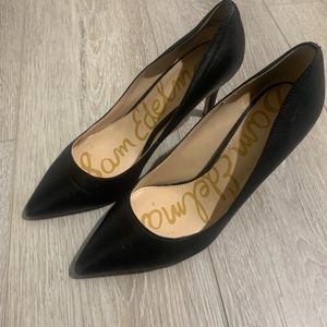 Sam Edelman Black Pumps